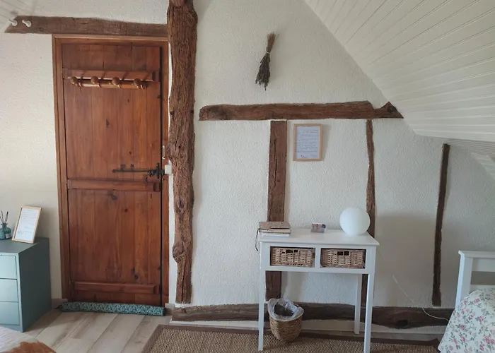 Le Clos Champetre Bed & Breakfast Longue